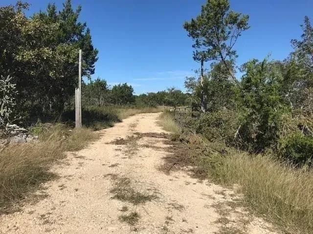 Beautiful 2.5 acre Leander lot with great views land photo 4